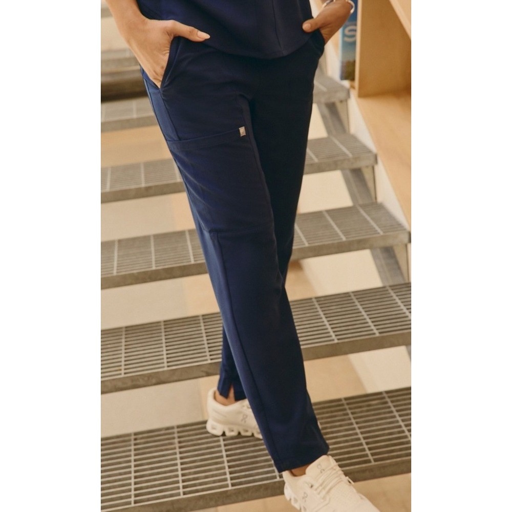 NWOT Women's Fabletics Ion Scrub Pants Drawstring Waist Navy Blue 3X (48" X 31")
